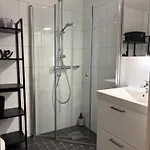 Modern On Of Island * טרומסה