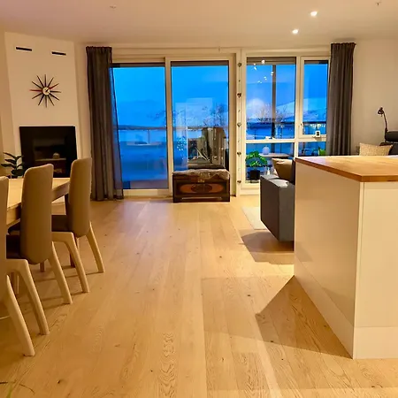 Апартаменты Modern On Of Island Тромсё
